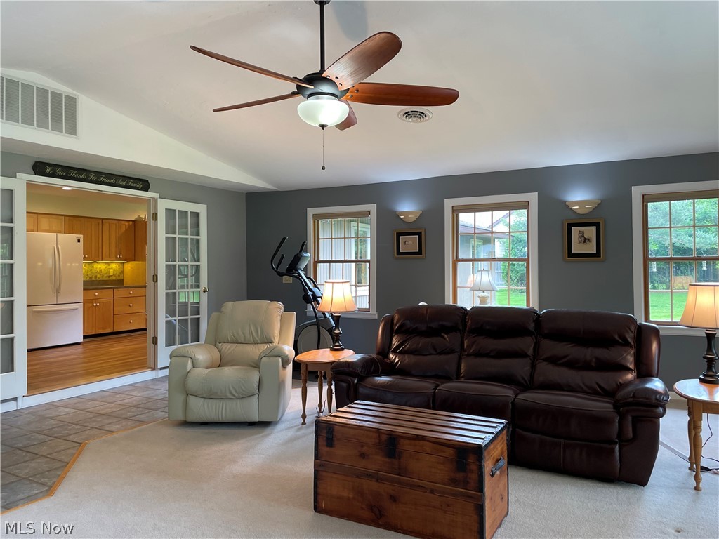 12709 Ravenna Road Chardon, OH 44024 - Photo 9 of 35 Great Room