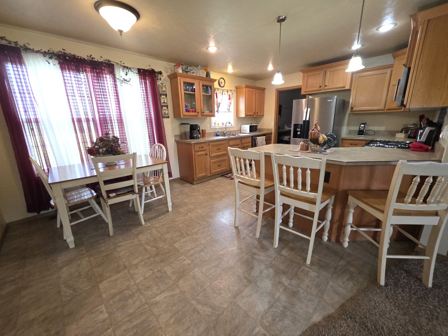 201 3rd Street Clay City, IL 62824 - Photo 16 of 92