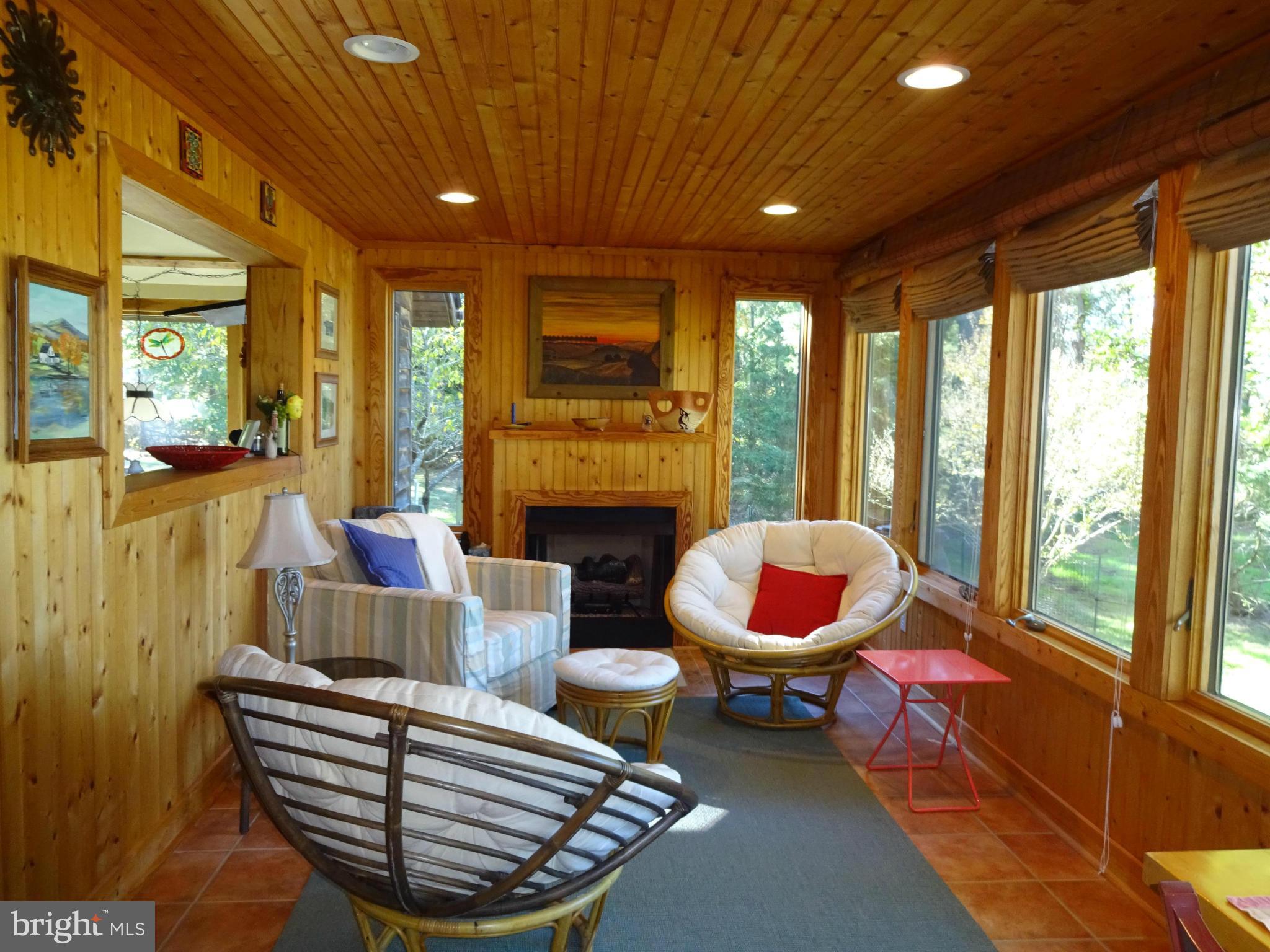 5019 David Greene Road Cambridge, MD 21613 - Photo 2 of 30 River Room
