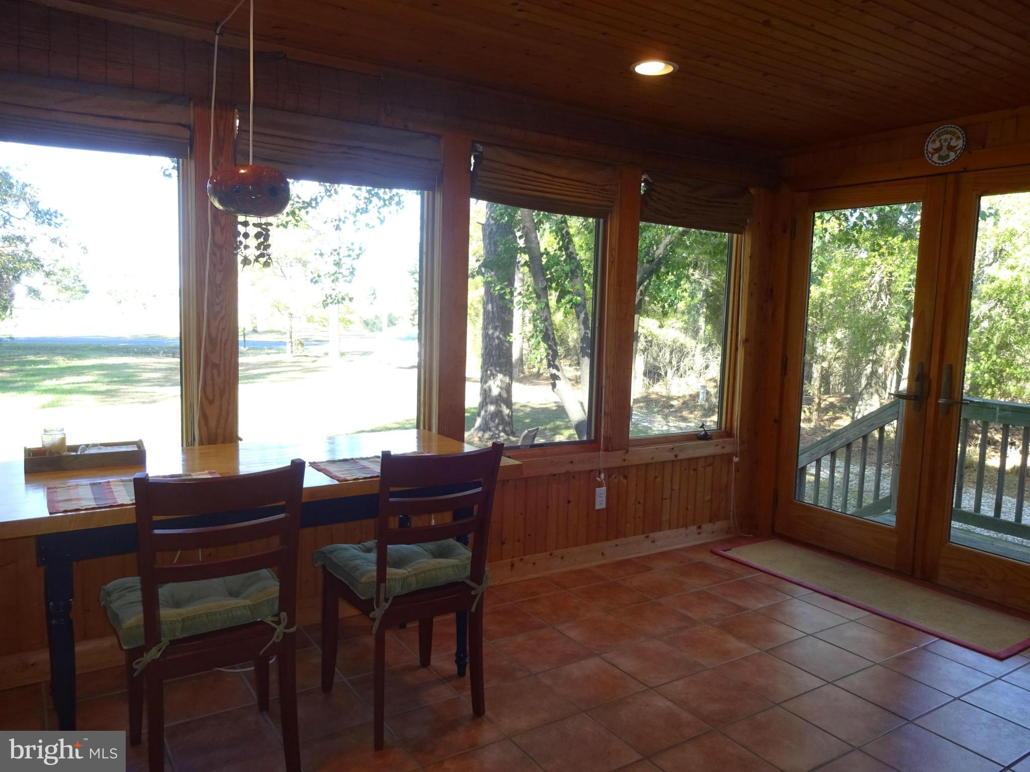 5019 David Greene Road Cambridge, MD 21613 - Photo 5 of 30 River Room