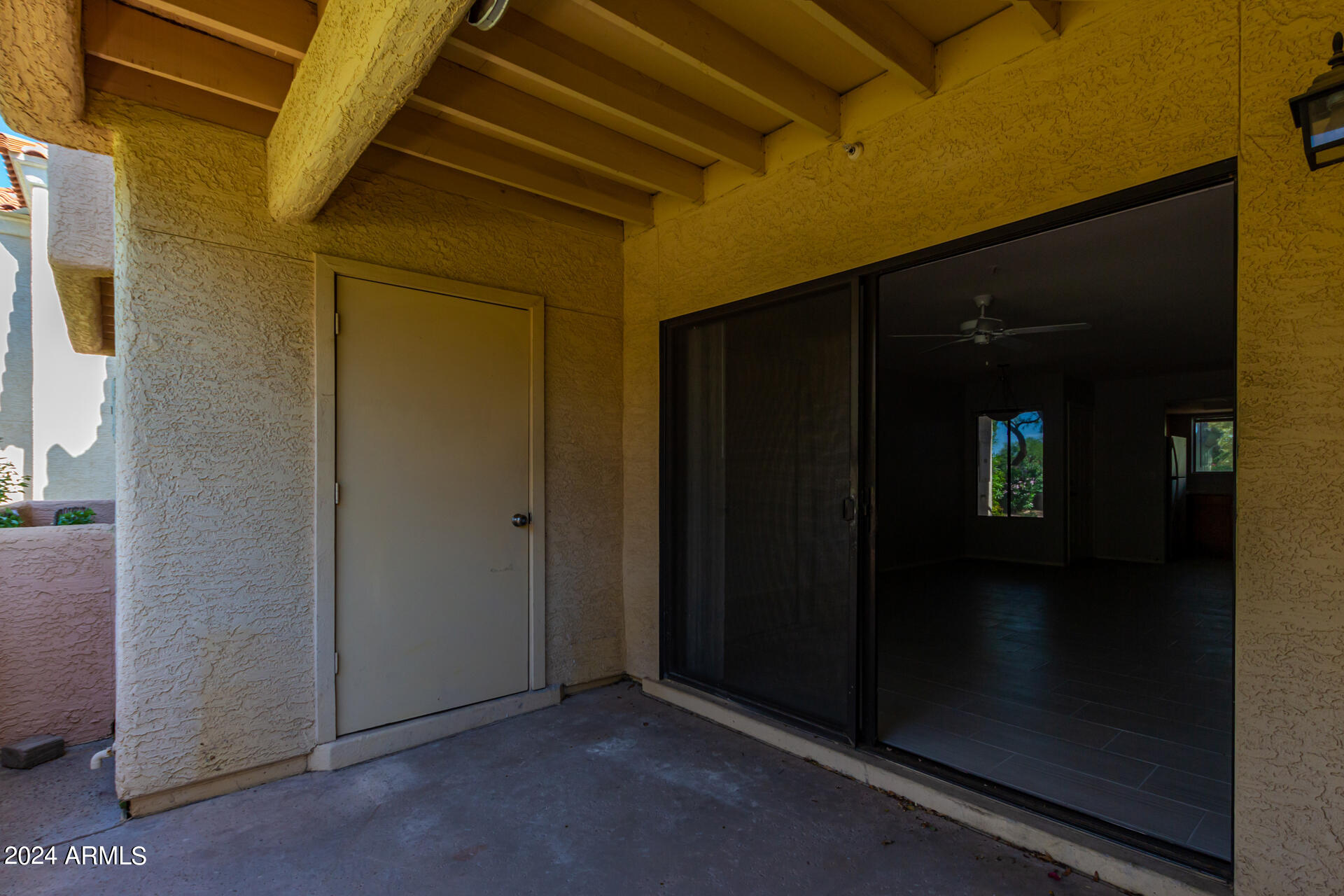 9990 North Scottsdale Road, Unit 1030 Paradise Valley, AZ 85253 - Photo 35 of 40 a view of elevator