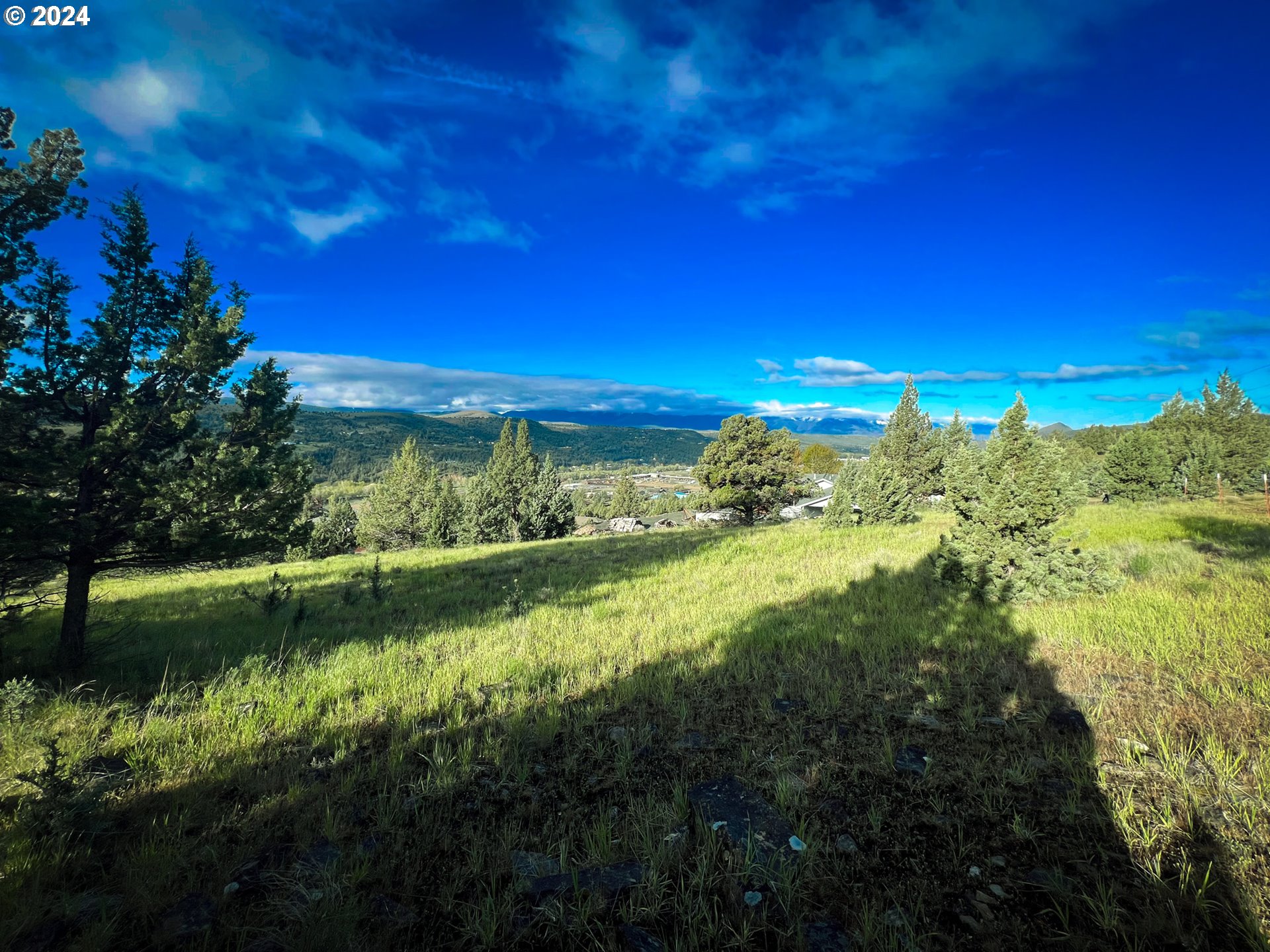 229 Valley View Drive John Day, OR 97845 - Photo 14 of 16