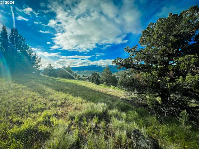 $89,000 | 229 Valley View Drive, John Day, OR 97845