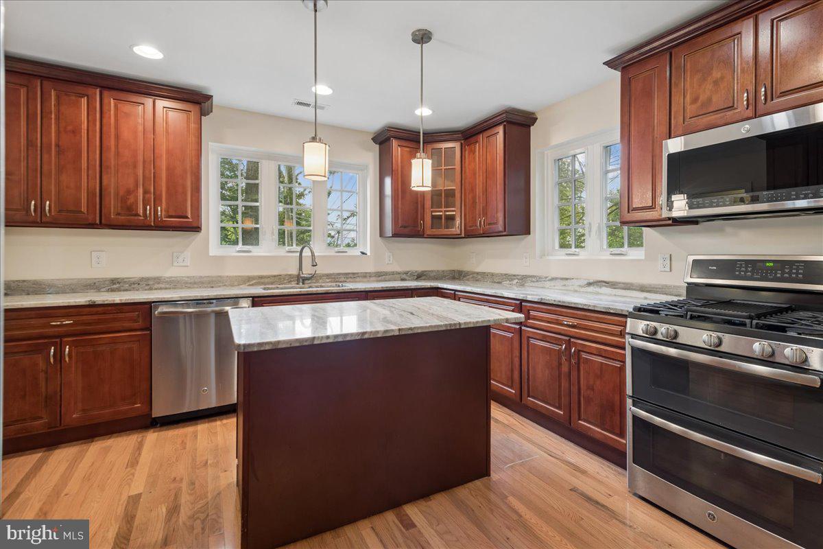 1215 Southview Road Baltimore, MD 21218 - Photo 13 of 40 Gallery Image 13