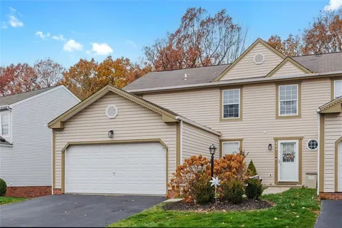 $354,900 | 846 Sunset Circle, Cranberry Township, PA 16066