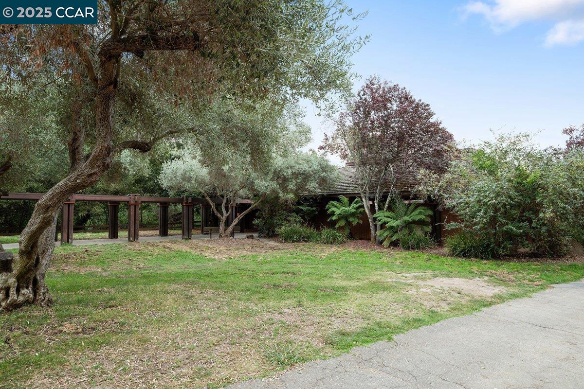 5513 Rothman Court Castro Valley, CA 94552 - Photo 43 of 48