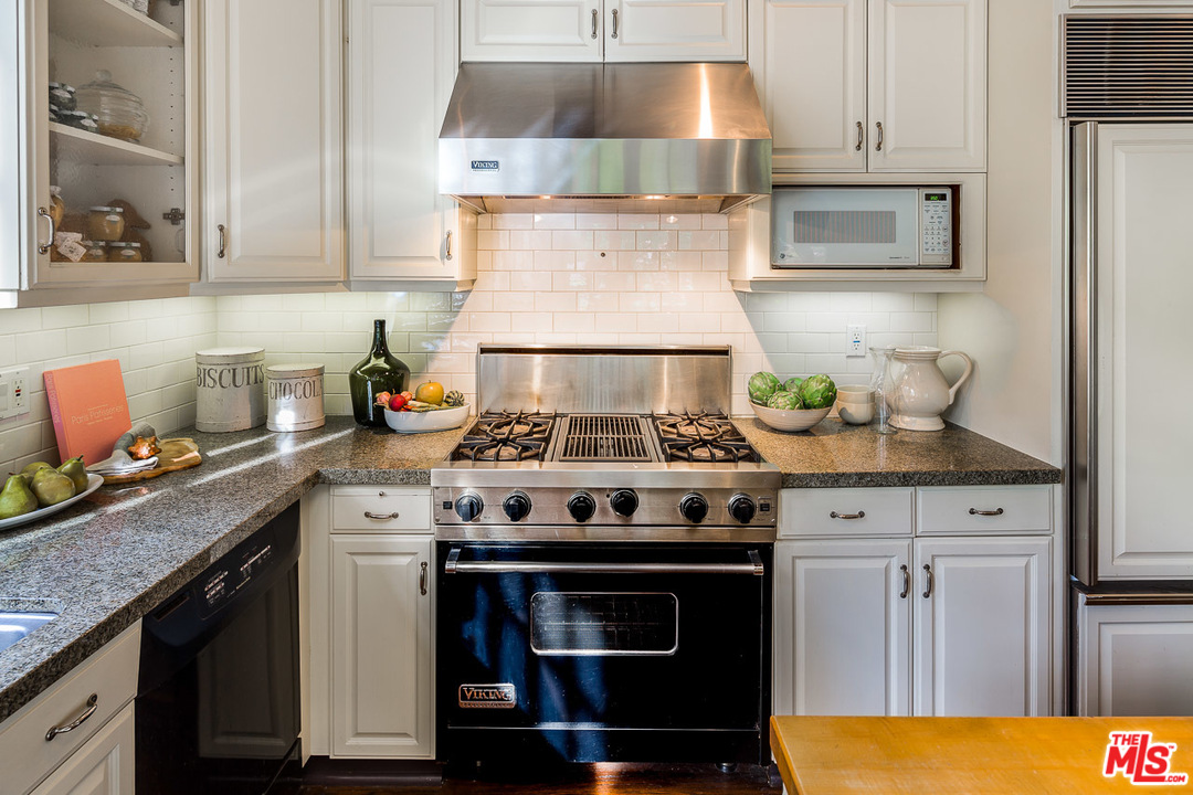 966 Stone Canyon Road Los Angeles, CA 90077 - Photo 16 of 42