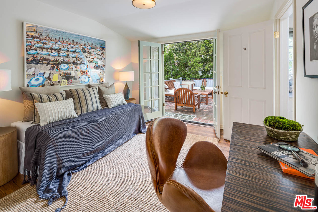 966 Stone Canyon Road Los Angeles, CA 90077 - Photo 33 of 42