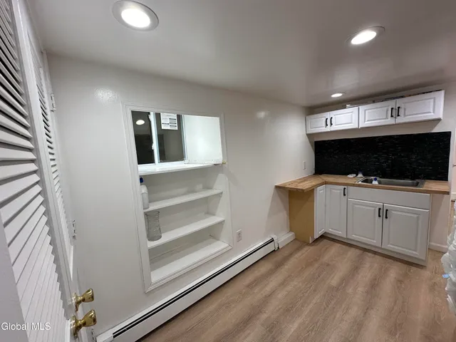 $1,350 | 27 McElwain Avenue, Cohoes, NY 12047