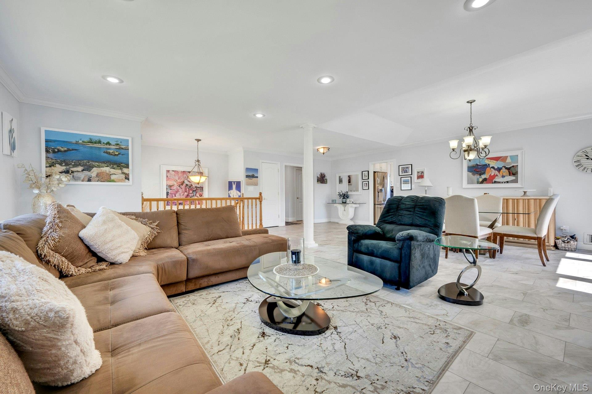 101 Windsor Ovl New Rochelle, NY 10805 - Photo 4 of 48