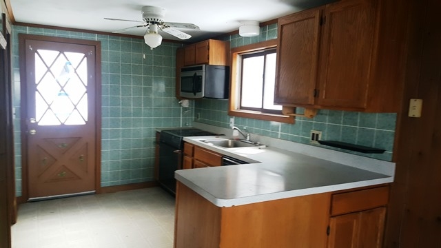 66 Spruce Road Bethlehem, NH 03574 - Photo 4 of 37 Gallery Image 4