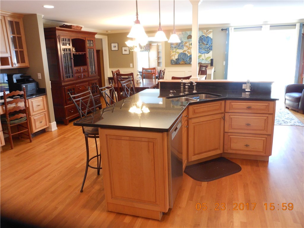377 Spring Green Road Warwick, RI 02888 - Photo 12 of 23 Gallery Image 12