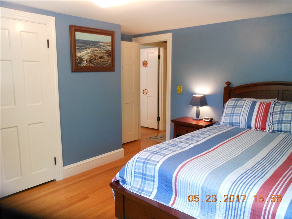 377 Spring Green Road Warwick, RI 02888 - Photo 22 of 23 3rd Bed