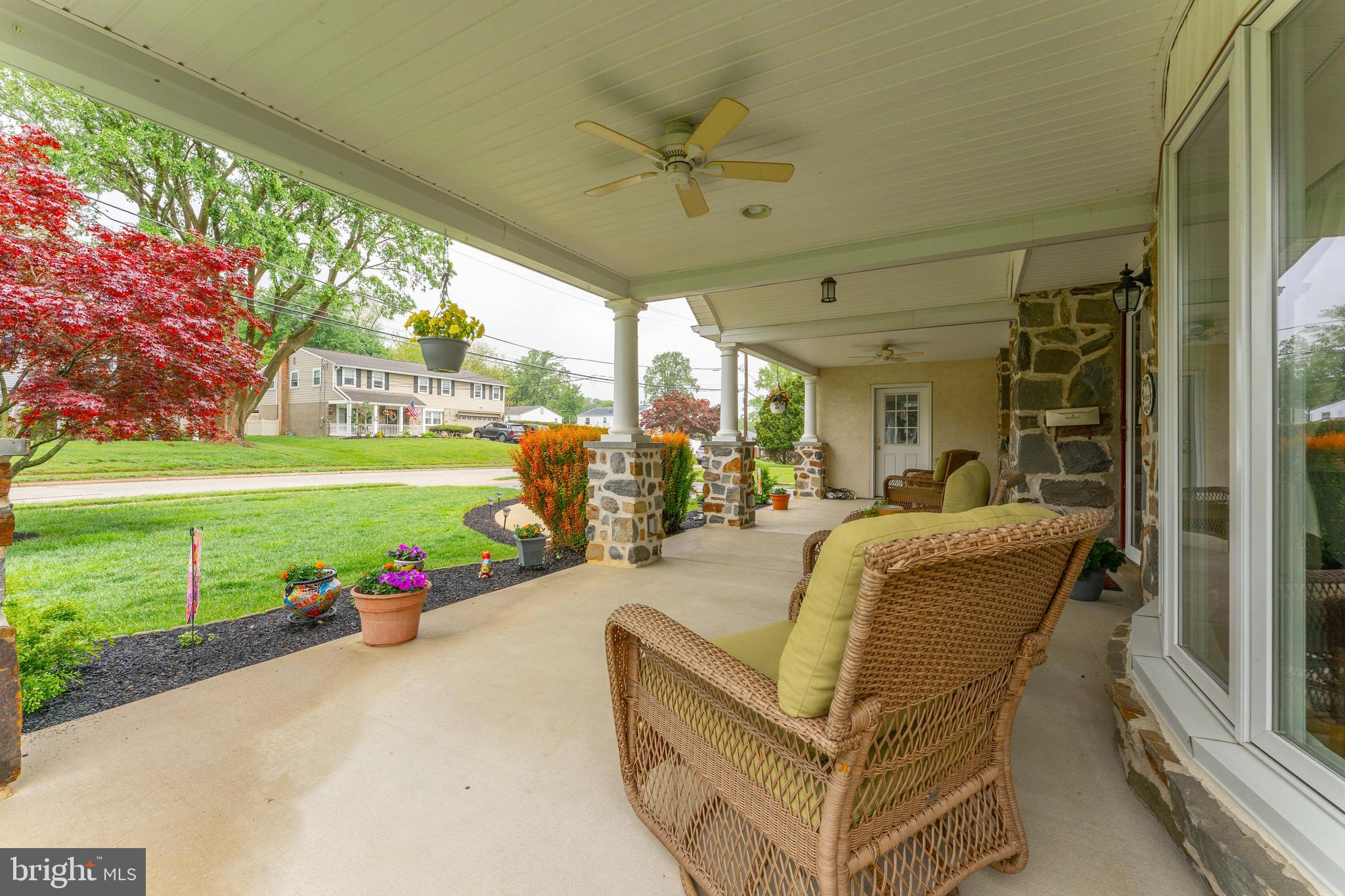 209 Beechtree Drive Broomall, PA 19008 - Photo 4 of 61