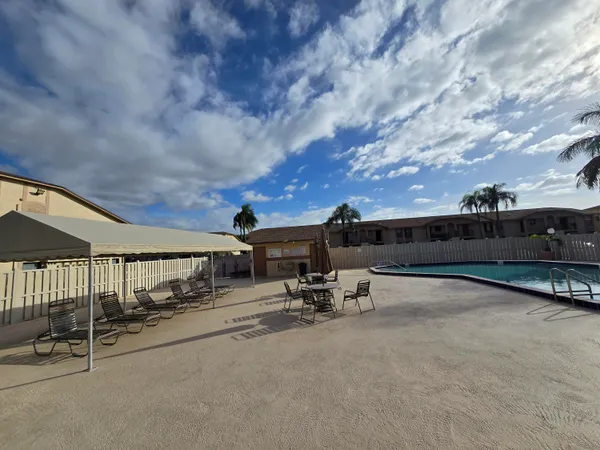 $2,100 | 9413 Boca Cove Circle, Unit 1103, Boca Raton, FL 33428