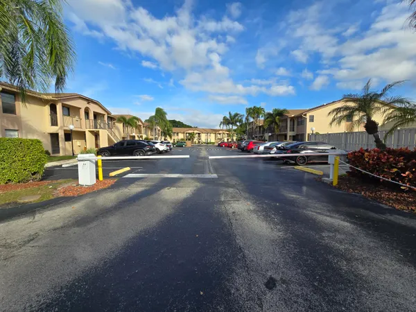 $2,100 | 9413 Boca Cove Circle, Unit 1103, Boca Raton, FL 33428