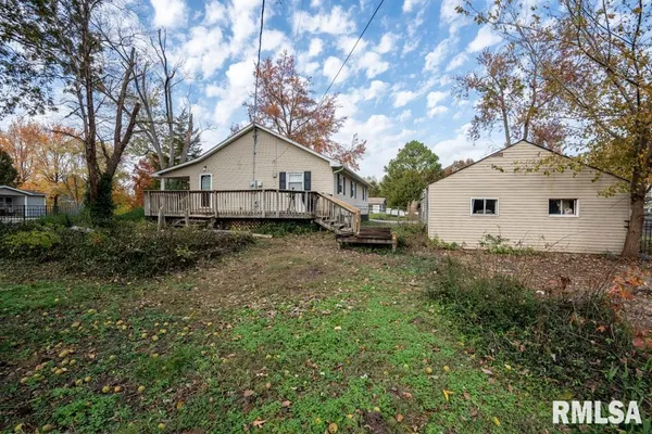 $110,000 | 302 Benedict Street, Valier, IL 62891