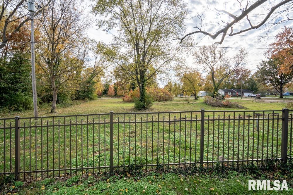 302 Benedict Street Valier, IL 62891 - Photo 21 of 31