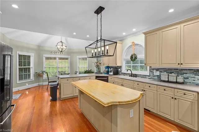 $995,000 | 7435 Trotters Run, Trinity, NC 27370