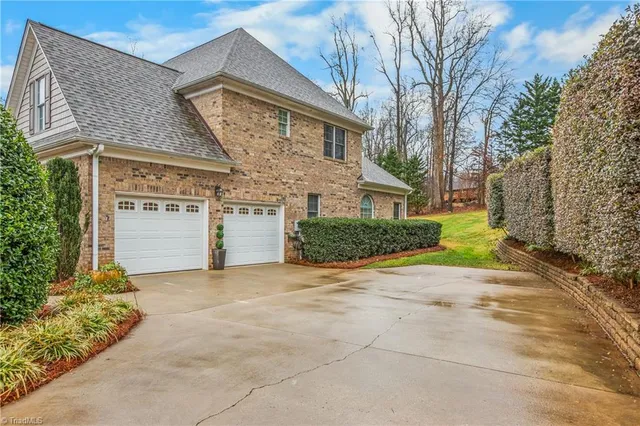 $995,000 | 7435 Trotters Run, Trinity, NC 27370