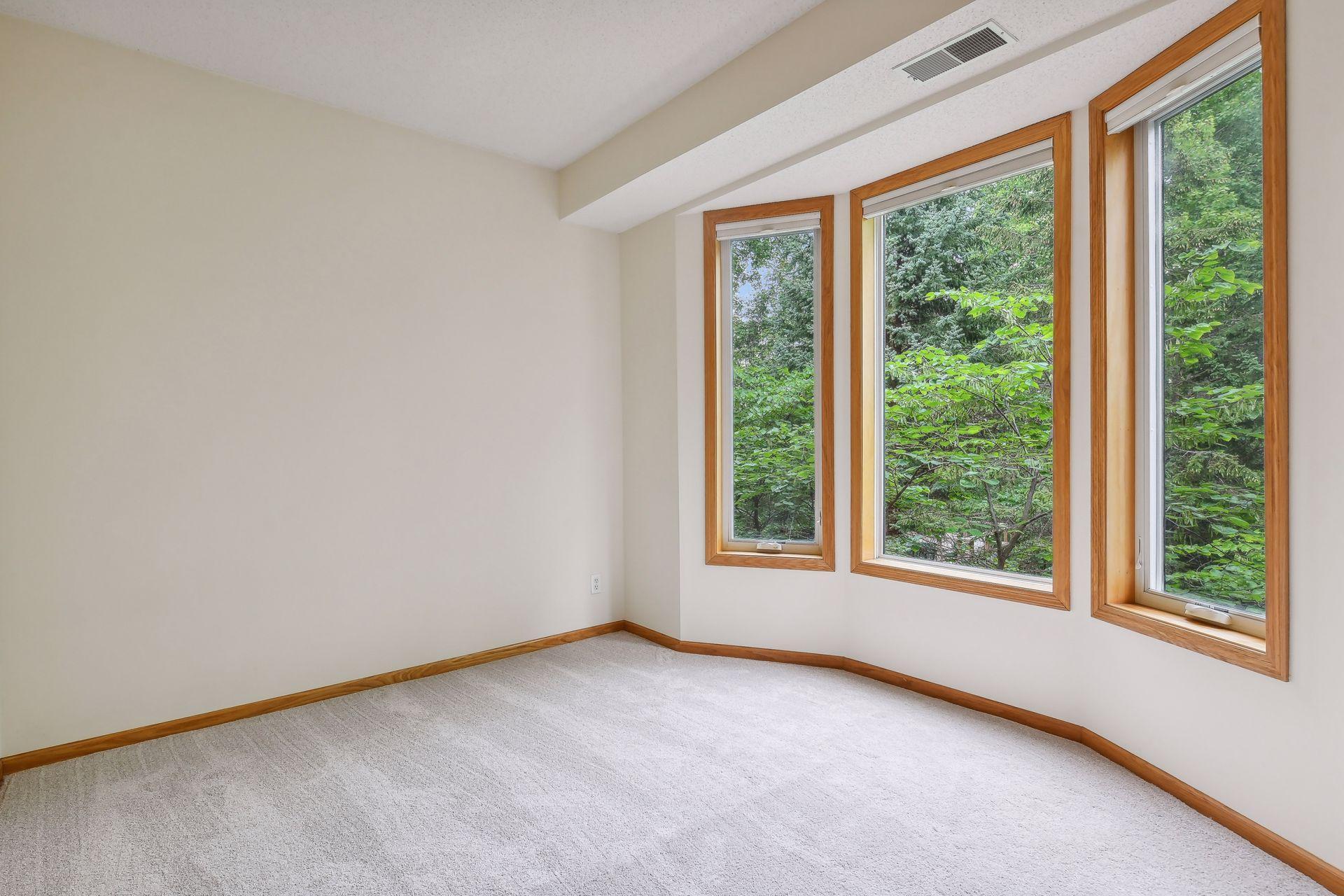 5985 Rowland Road, Unit 201 Minnetonka, MN 55343 - Photo 9 of 27