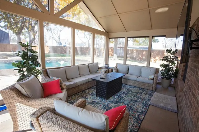 $424,900 | 1408 Doral Court, Graham, TX 76450