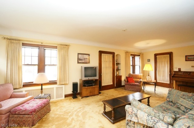 5172 Eastover Road Cleveland, OH 44124 - Photo 3 of 25 Gallery Image 3
