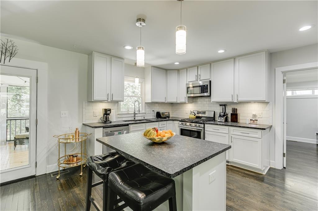 1858 Longdale Drive Decatur, GA 30032 - Photo 14 of 39