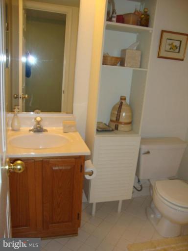 14020 Eternity Road Germantown, MD 20874 - Photo 14 of 22 Bath #1
