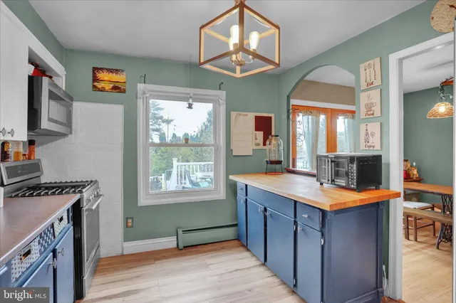 $349,900 | 3 Cedarwood Road, Reading, PA 19610