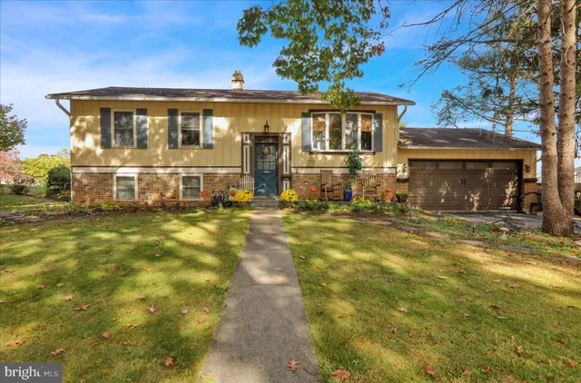 $349,900 | 3 Cedarwood Road, Reading, PA 19610