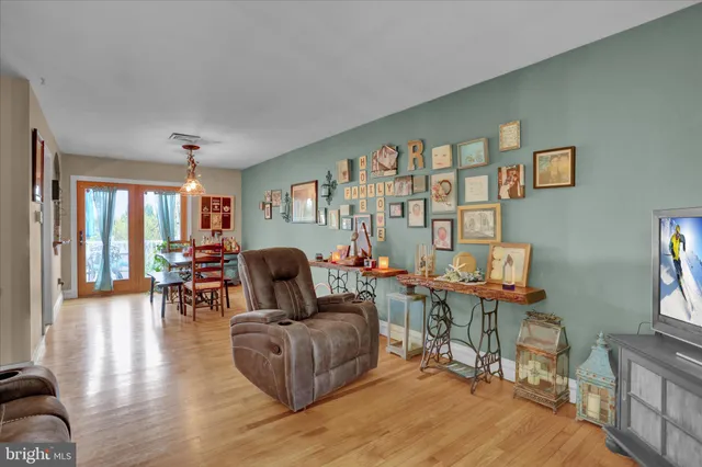 $349,900 | 3 Cedarwood Road, Reading, PA 19610