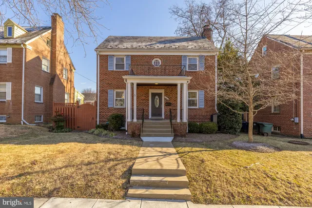 $829,000 | 3805 17th Street Northeast, Washington, DC 20018