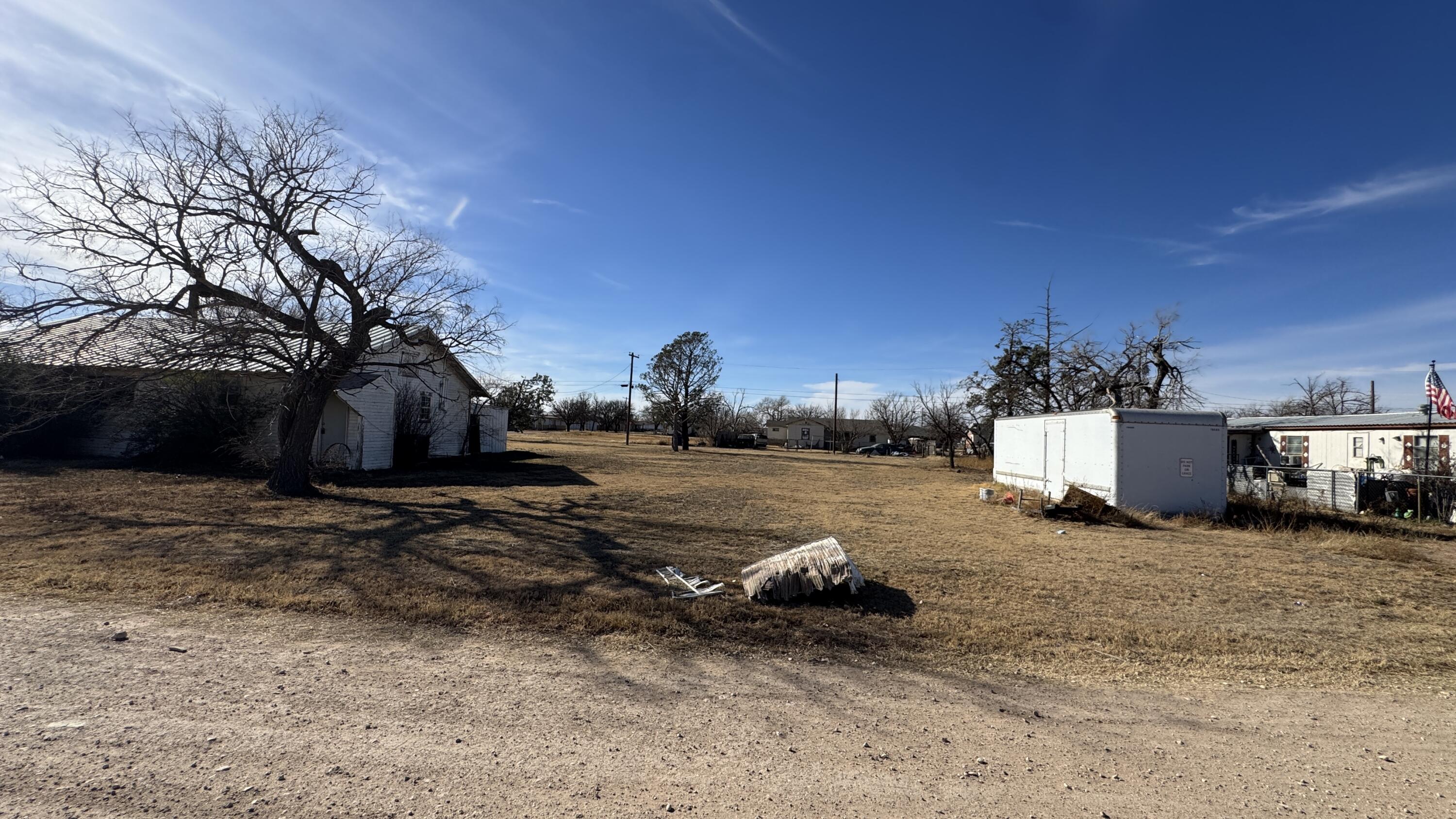 311 11th Street Ralls, TX 79357 - Photo 21 of 21 a view of a backyard