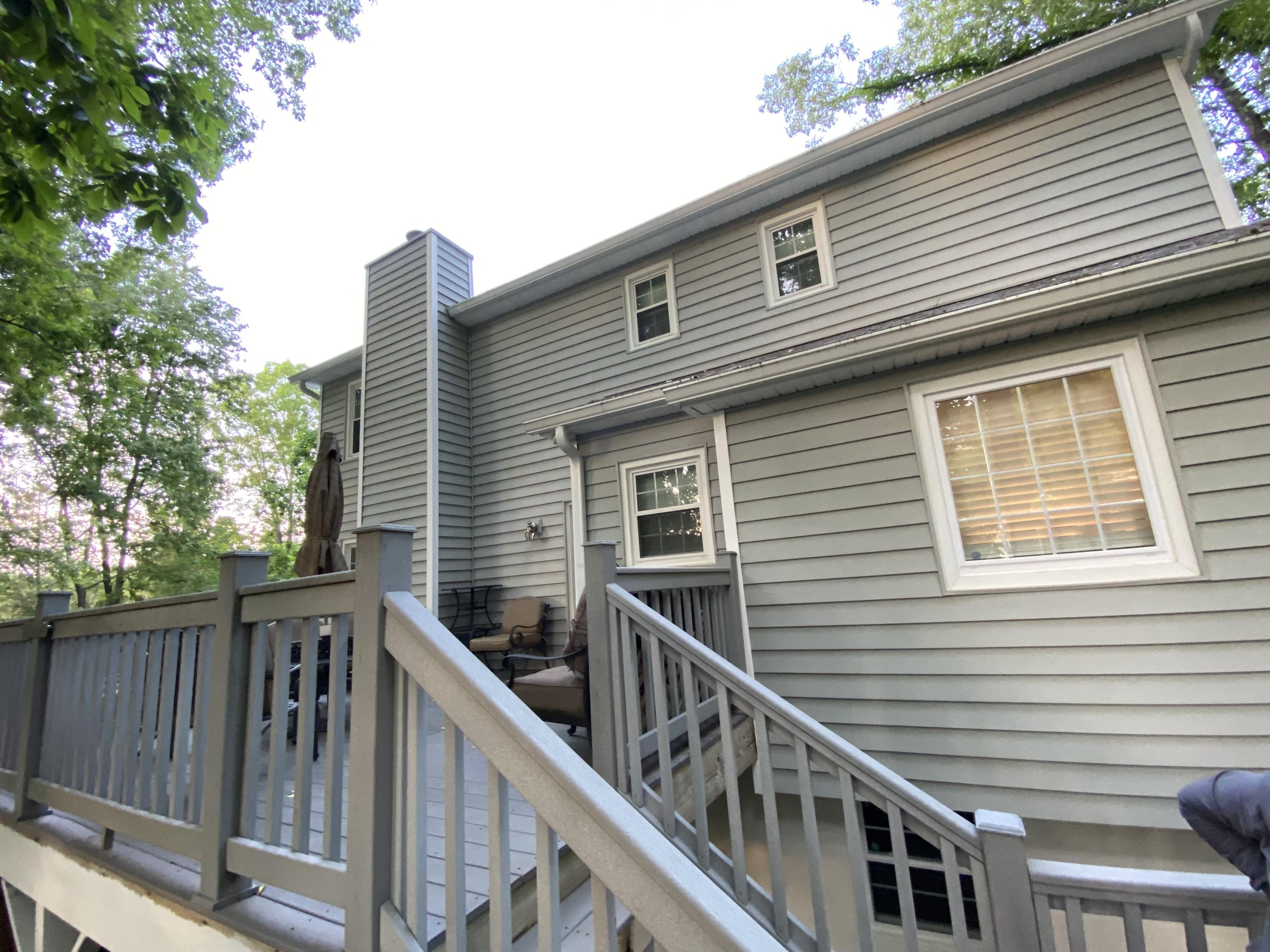 104 Hardwick Place Oak Ridge, TN 37830 - Photo 15 of 19 104 deck stairs