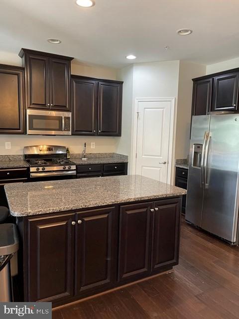 623 Buggy Ride Road Bel Air, MD 21014 - Photo 18 of 28 Entertainers dream kitchen!