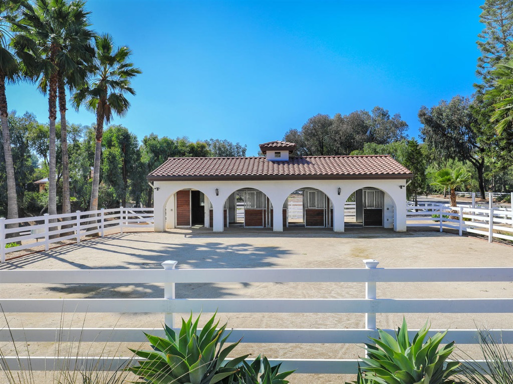 3317 Fortuna Ranch Road Encinitas, CA 92024 - Photo 6 of 25