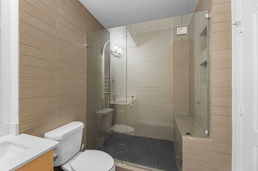 3225 Turtle Creek Boulevard, Unit 120 Dallas, TX 75219 - Photo 15 of 38