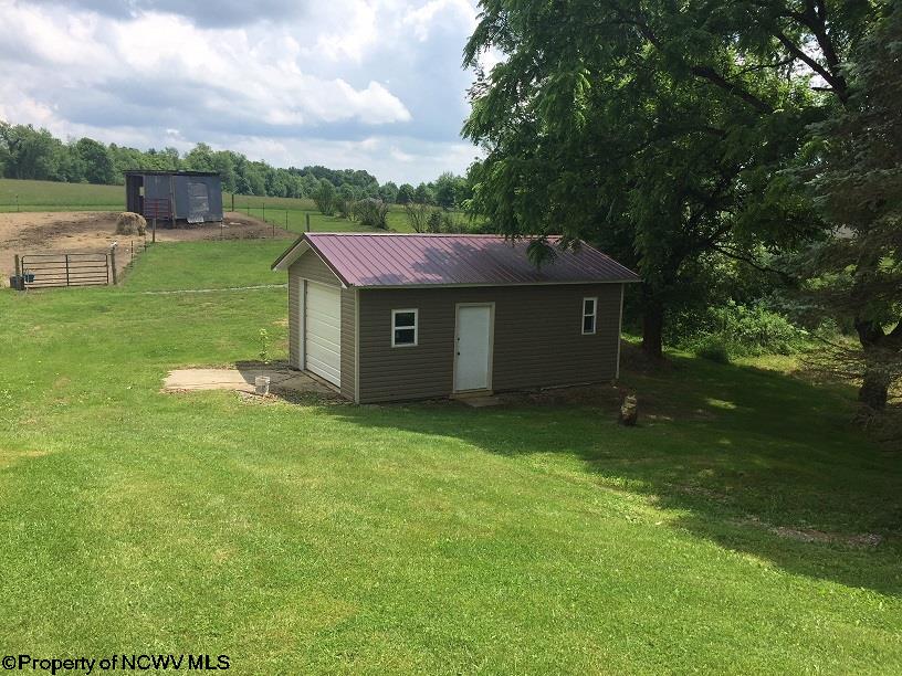 452 O Road Reedsville, WV 26547 - Photo 6 of 15 Gallery Image 6