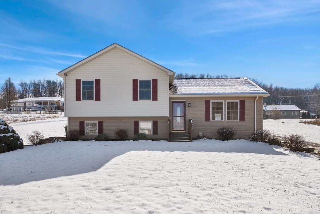 289 Whispering Pines Road Max Meadows, VA 24360 - Photo 1 of 46 Gallery Image 1