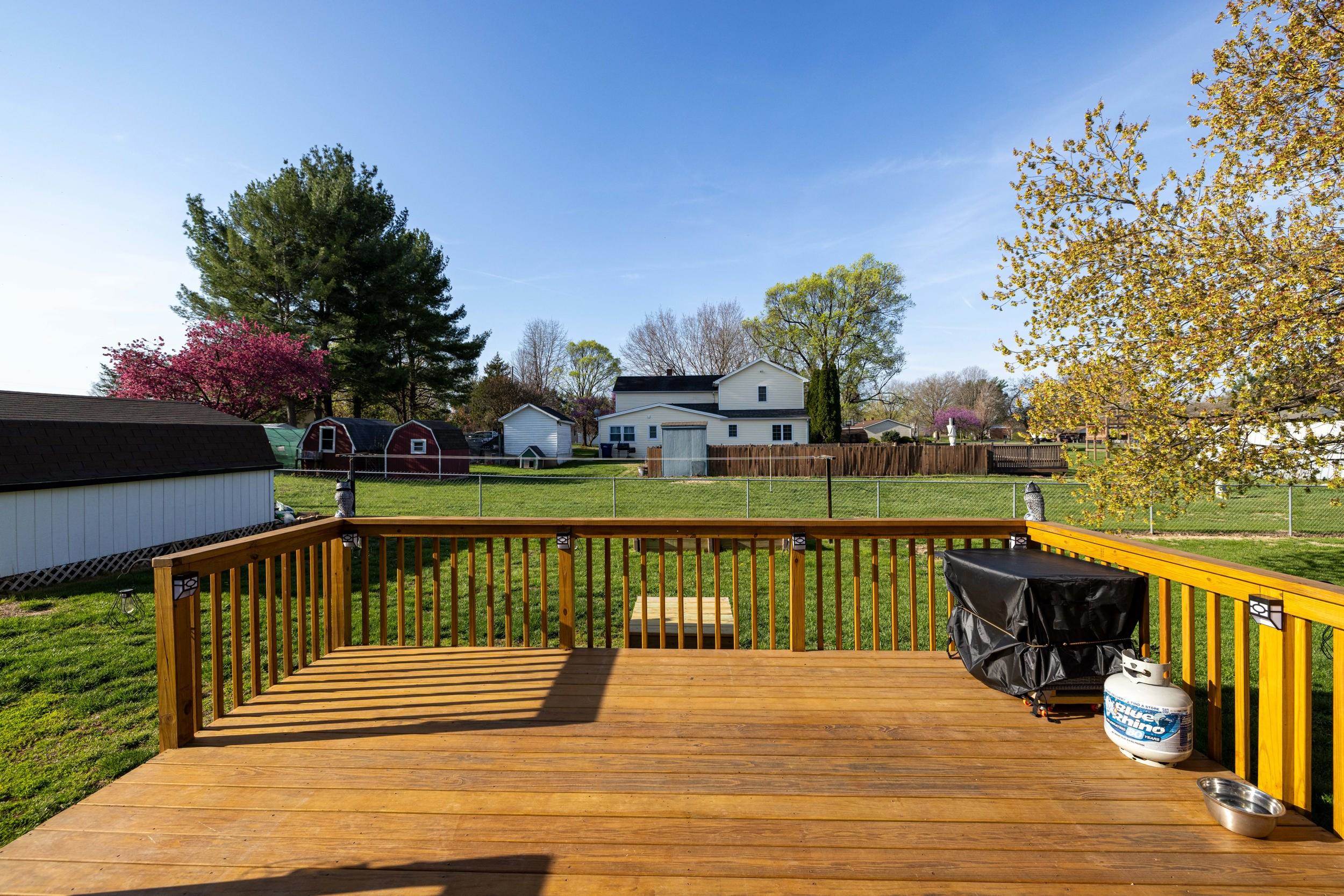605 16th Street Grottoes, VA 24441 - Photo 28 of 34