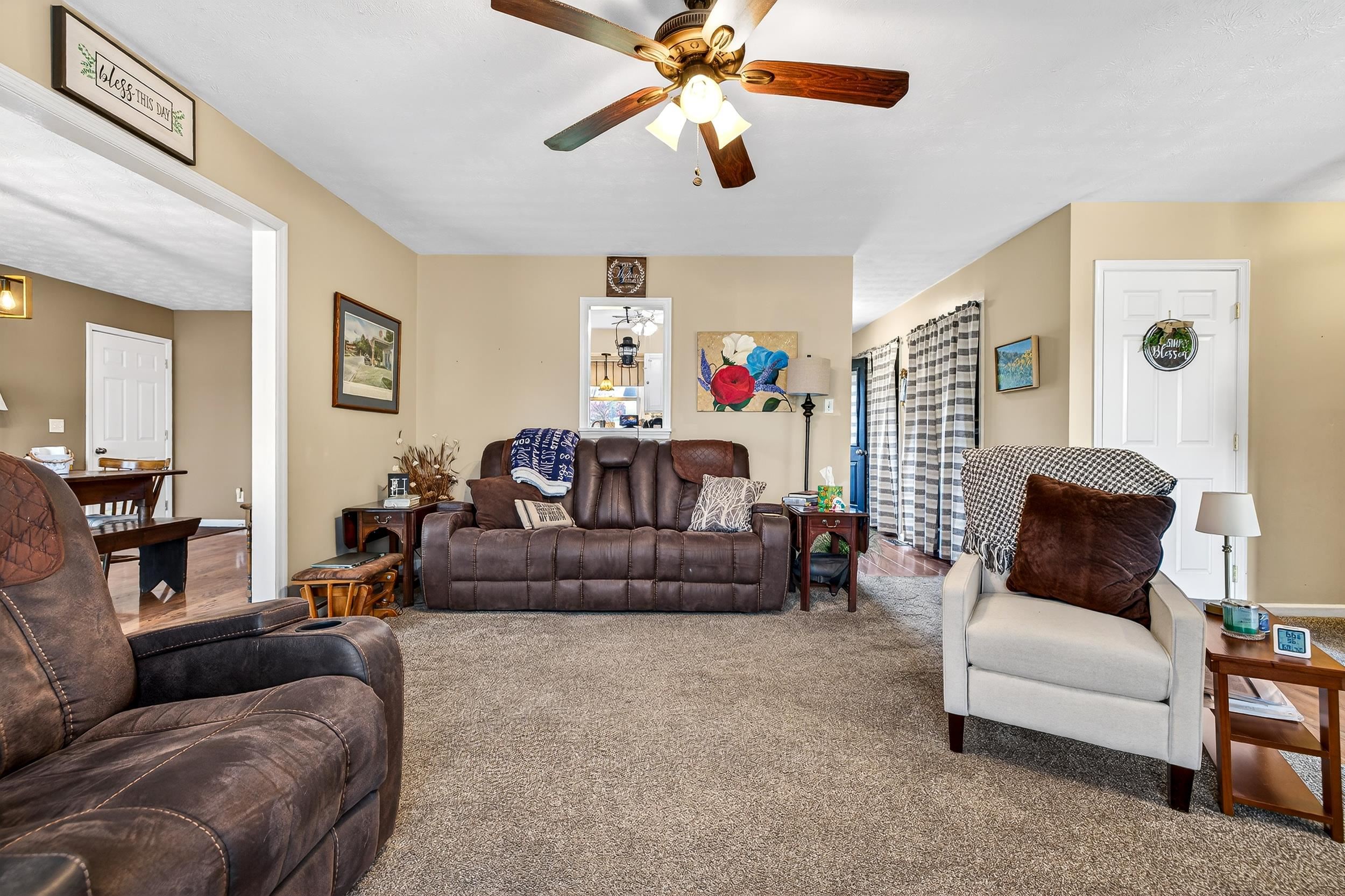 605 16th Street Grottoes, VA 24441 - Photo 4 of 34