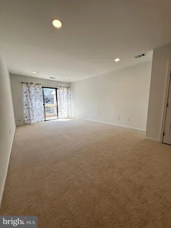 $329,500 | 5772 Rexford Court, Springfield, VA 22152