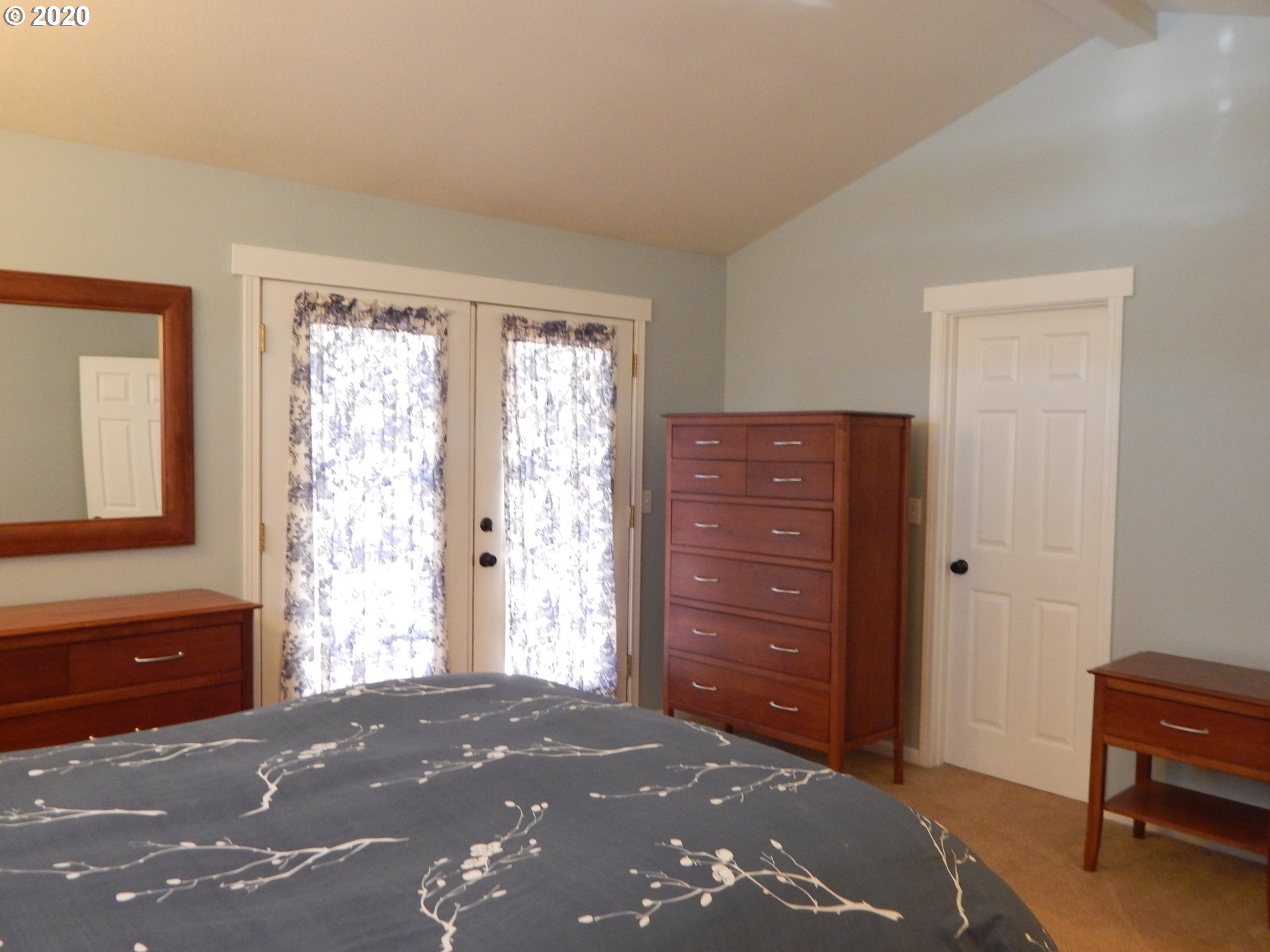 555 South 67th Place Springfield, OR 97478 - Photo 15 of 28