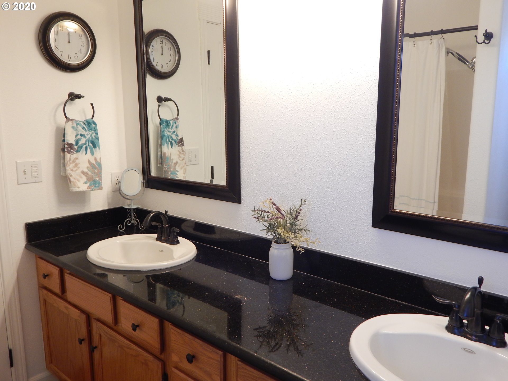 555 South 67th Place Springfield, OR 97478 - Photo 17 of 28
