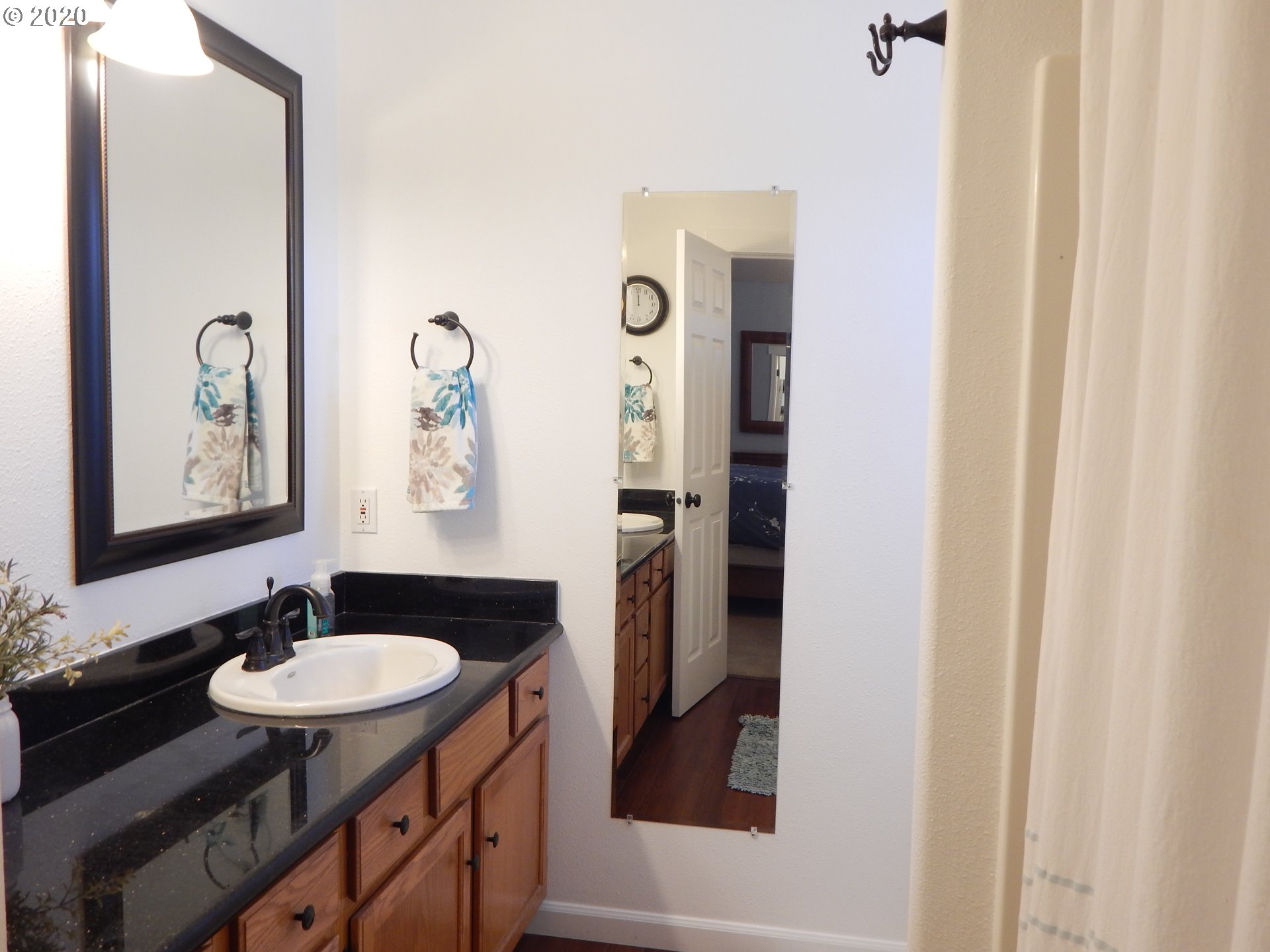 555 South 67th Place Springfield, OR 97478 - Photo 18 of 28