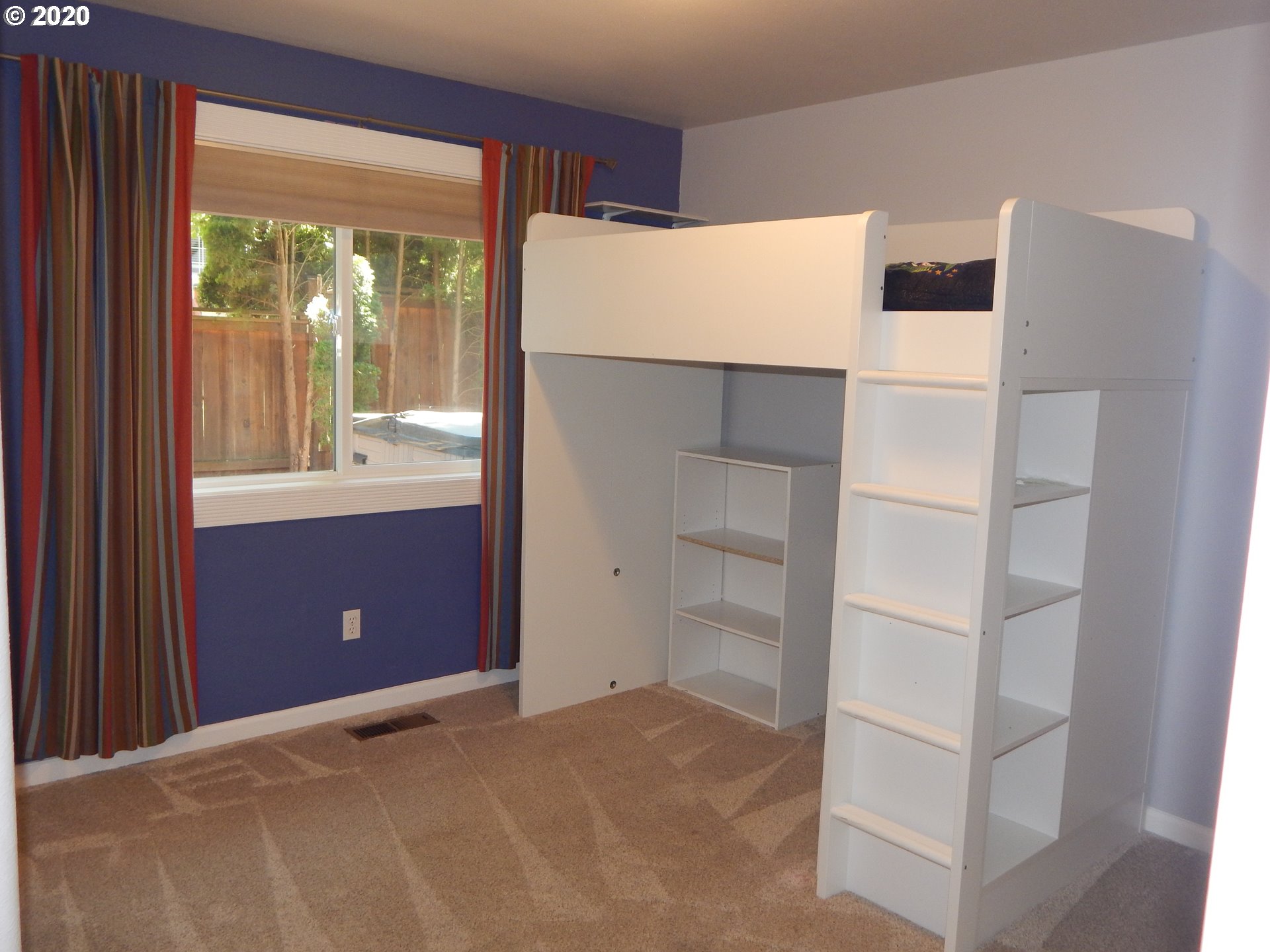 555 South 67th Place Springfield, OR 97478 - Photo 19 of 28