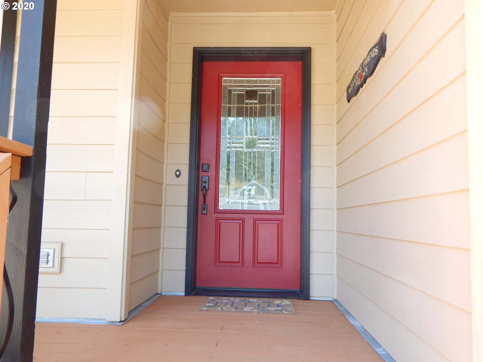 555 South 67th Place Springfield, OR 97478 - Photo 4 of 28