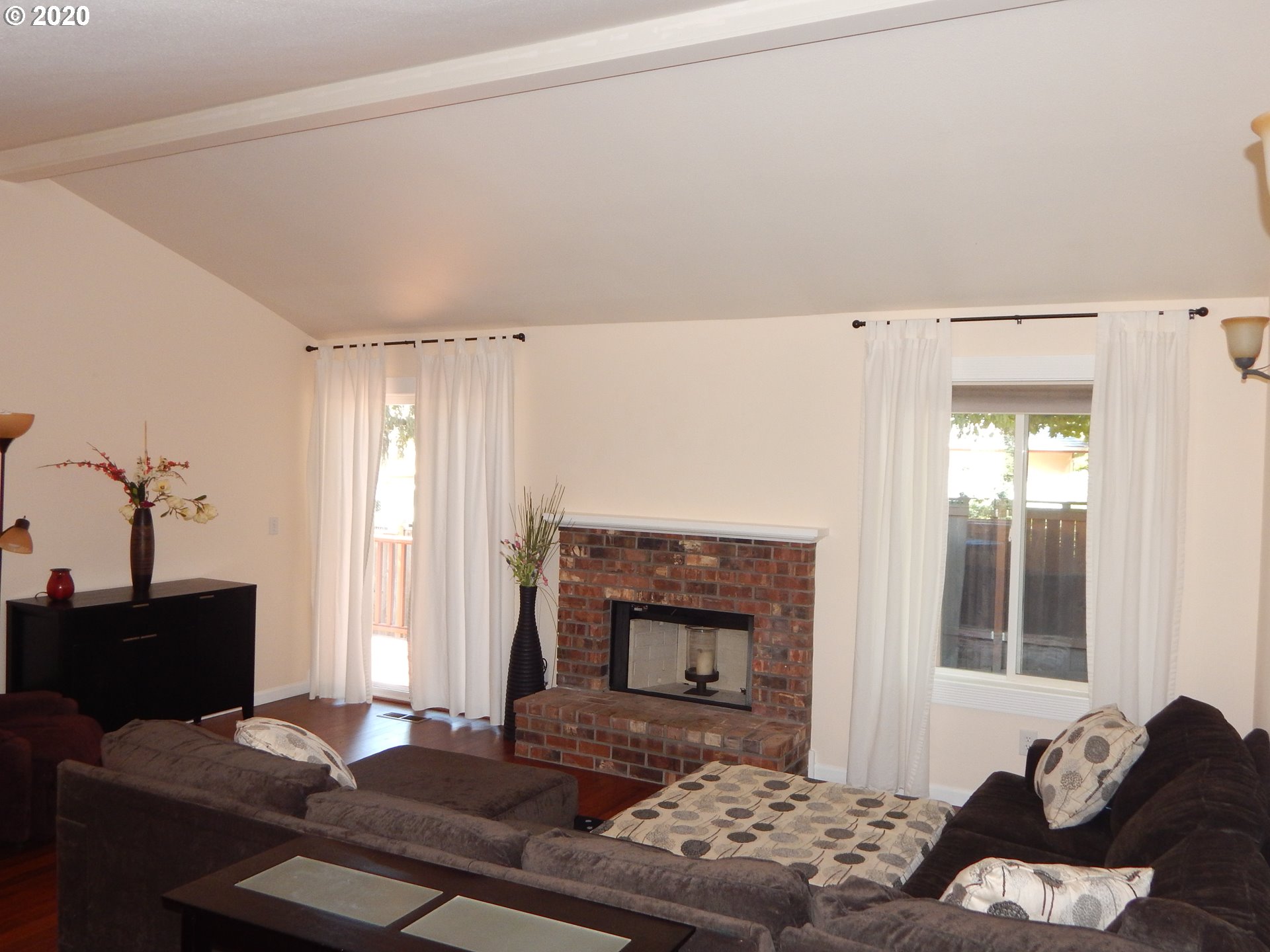 555 South 67th Place Springfield, OR 97478 - Photo 7 of 28