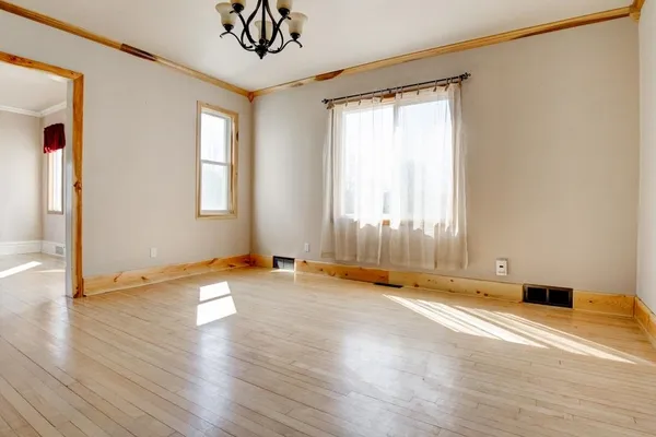 $279,900 | 413 Park Street, Marinette, WI 54143